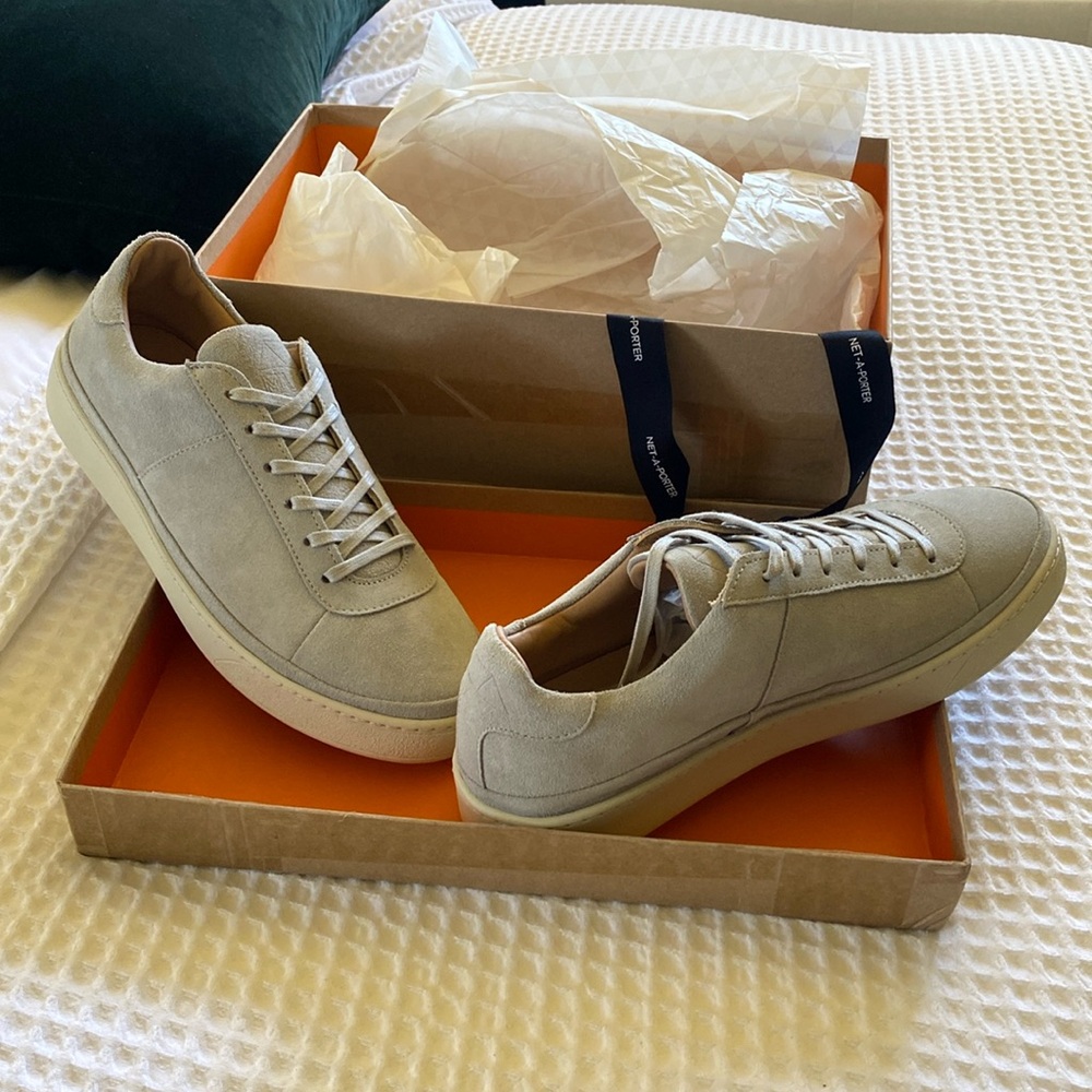 MULO men’s leather-trimmed suede sneakers / light blue / Size 8 / NWT